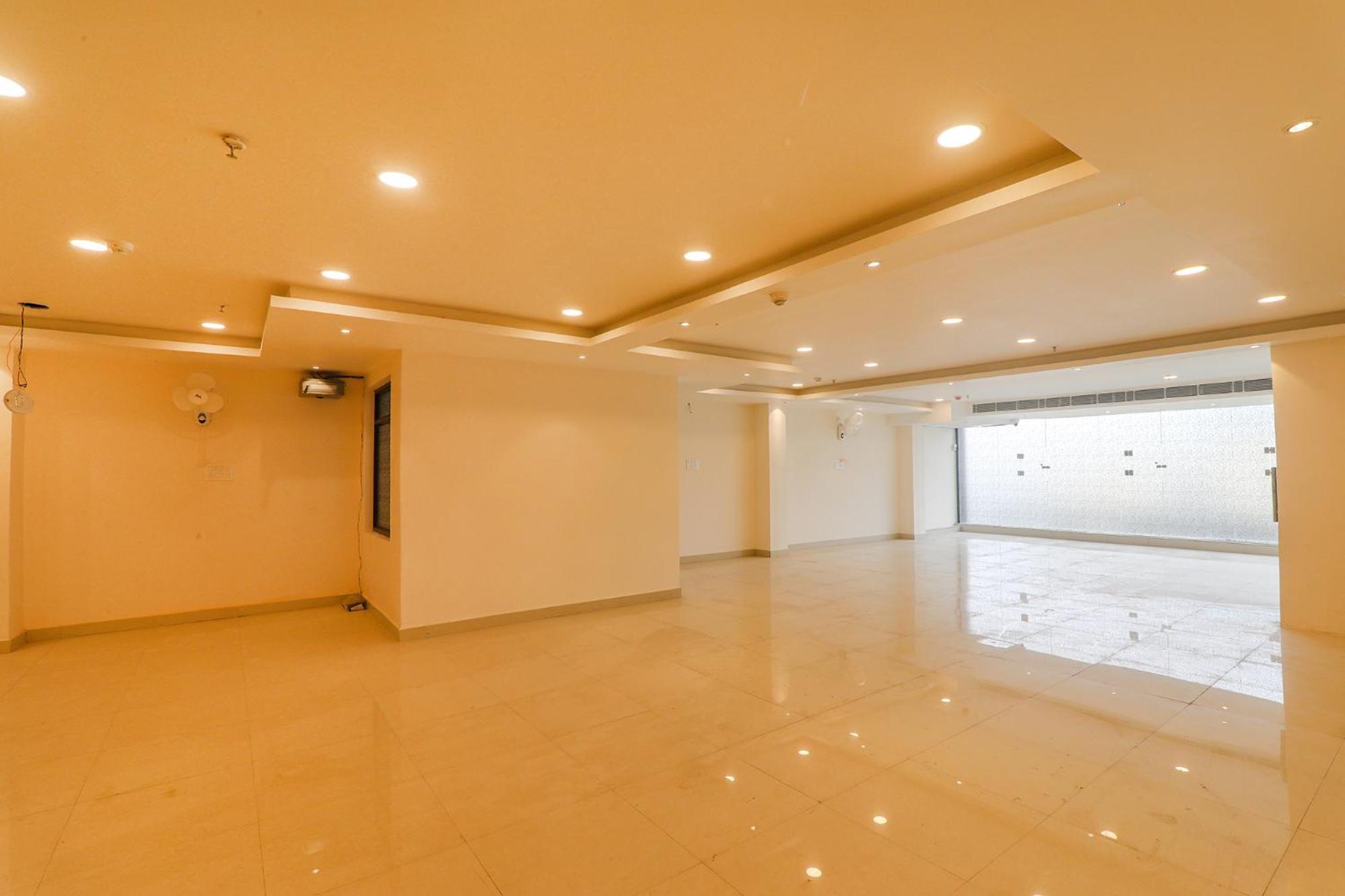 Fabhotel Rachna Palace And Banquets - Nr Lekhraj Metro Station Lucknow Eksteriør billede